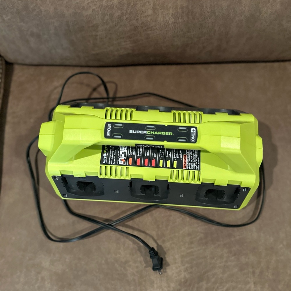 Ryobi P135 18V One+ 6 Port Lithium Ion Battery Supercharger-Charger Only